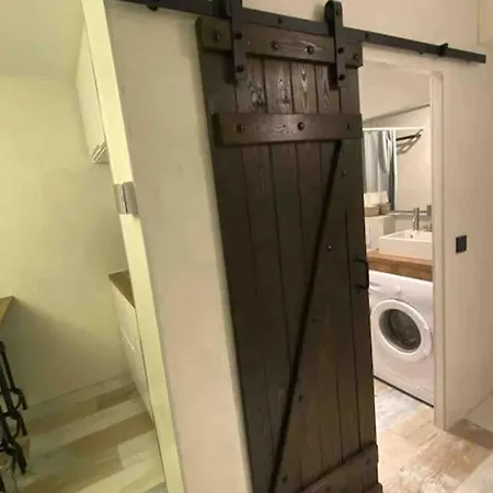 Apartamento Estudio Pie De Pista-vistas-wiffi-netfli Hut 7353